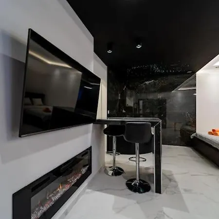 Dark Nest 3 *