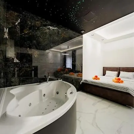 Dark Nest 3 Apartament *